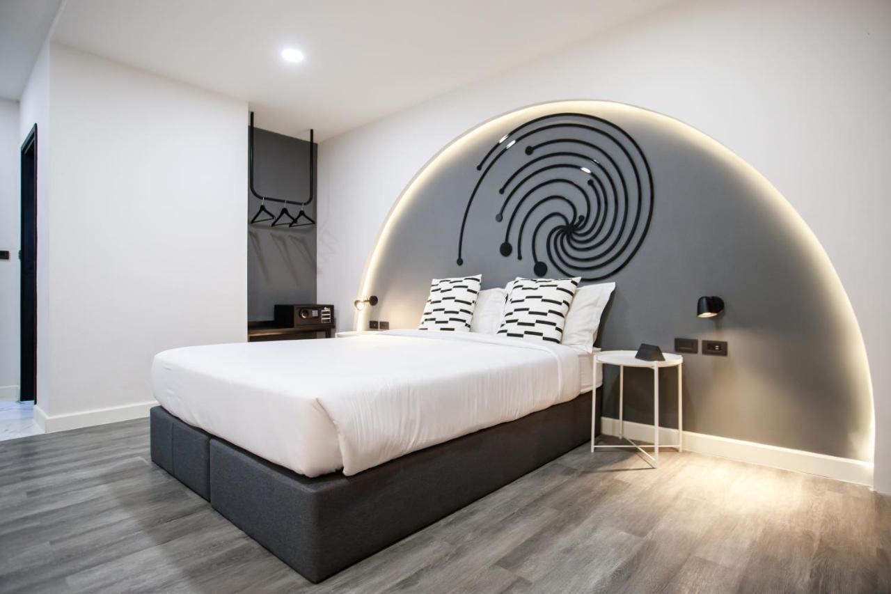 Sr Grand Hotel Chiangmai Chiang Mai Buitenkant foto