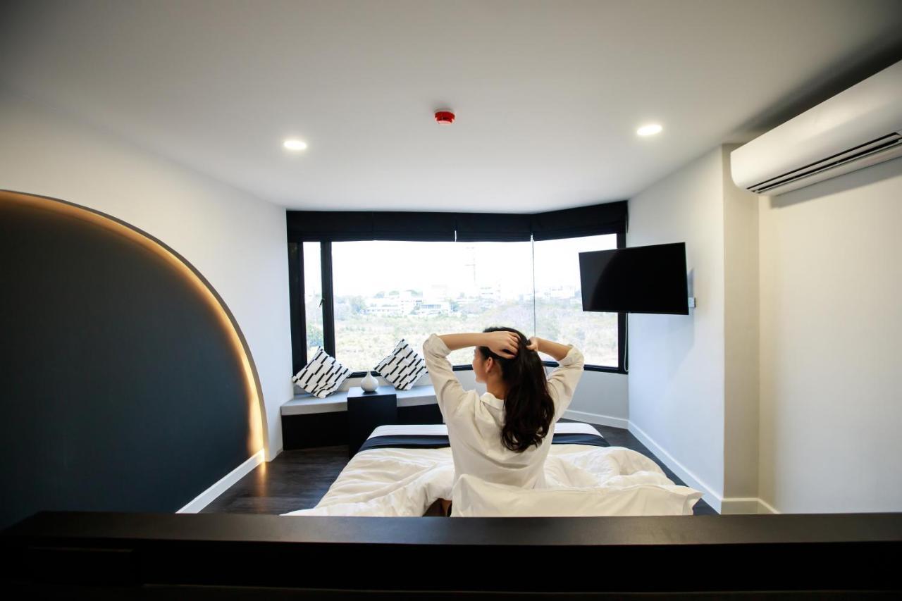 Sr Grand Hotel Chiangmai Chiang Mai Buitenkant foto