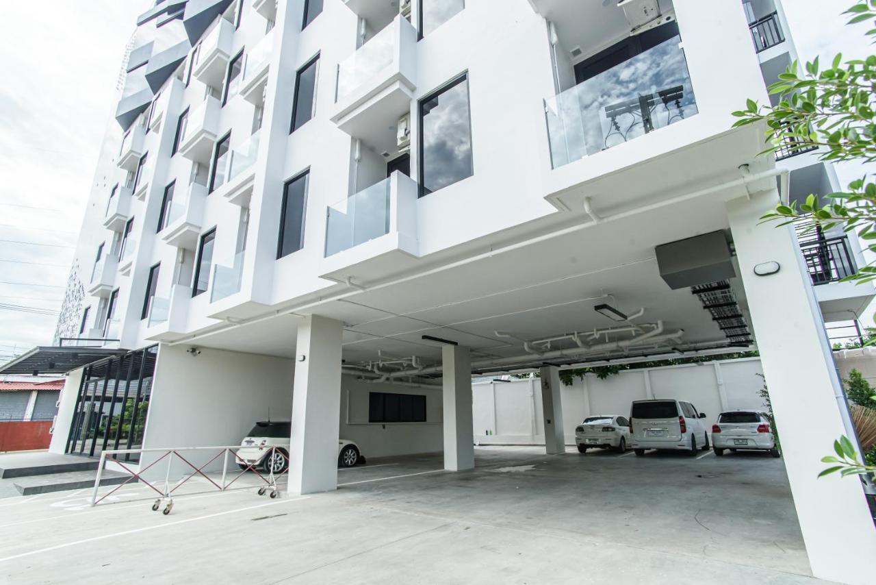 Sr Grand Hotel Chiangmai Chiang Mai Buitenkant foto